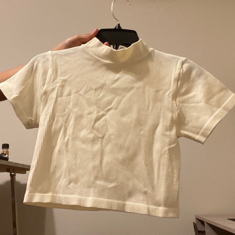 Cropped High Neck Tee